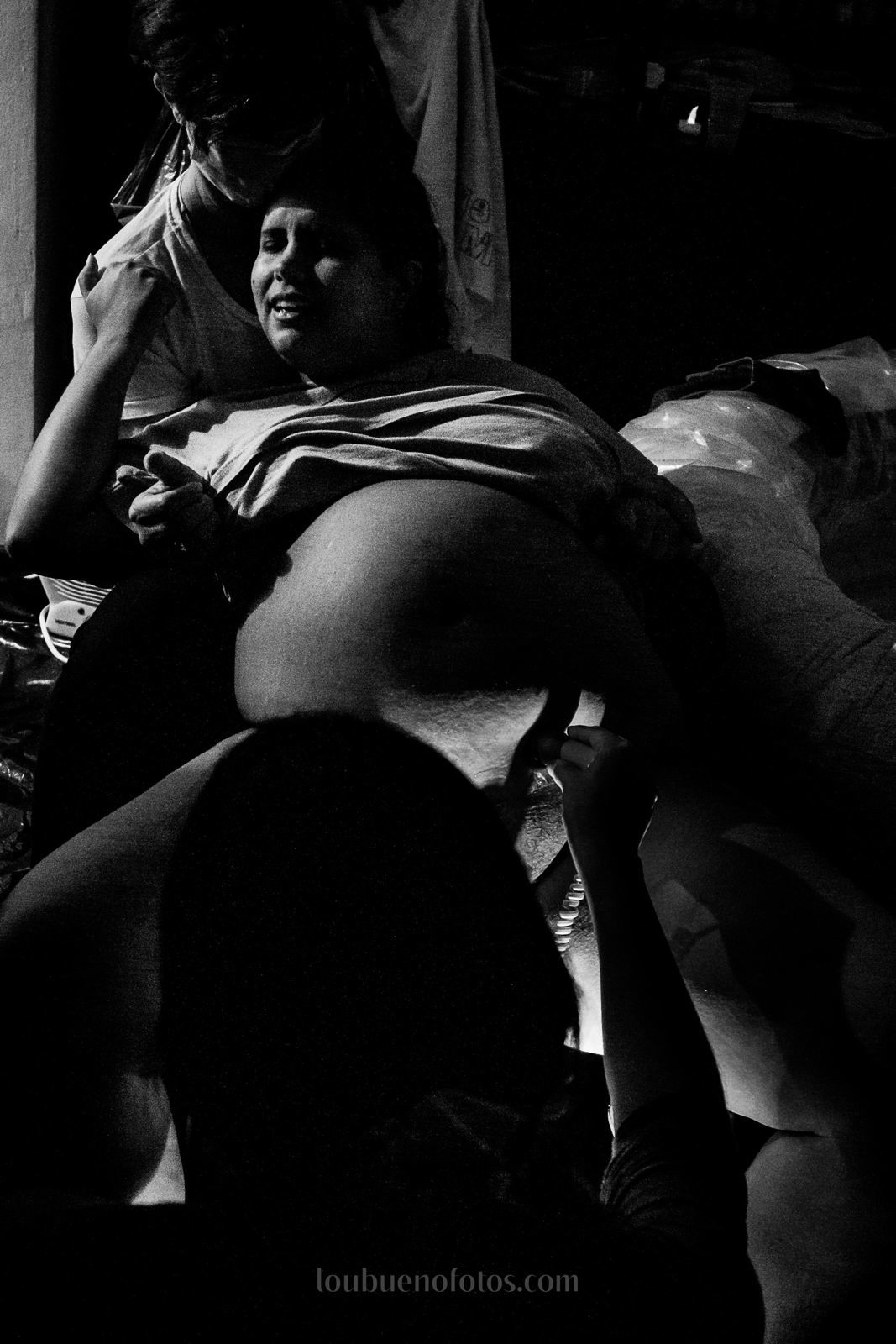 Foto Nascimento Petra - Parto Domiciliar Planejado em Curitiba Foto Nascimento Petra - Parto Domiciliar Planejado em Curitiba - Imagem 22